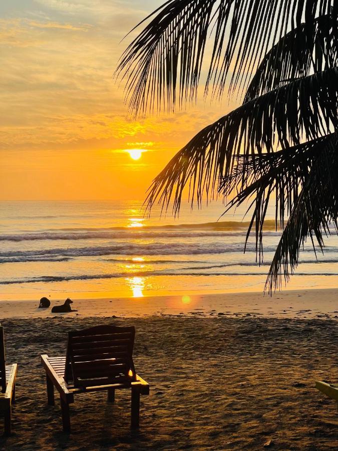 Golden Beach Cottages Trincomalee Dış mekan fotoğraf