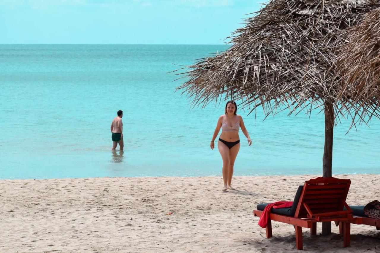 Golden Beach Cottages Trincomalee Dış mekan fotoğraf