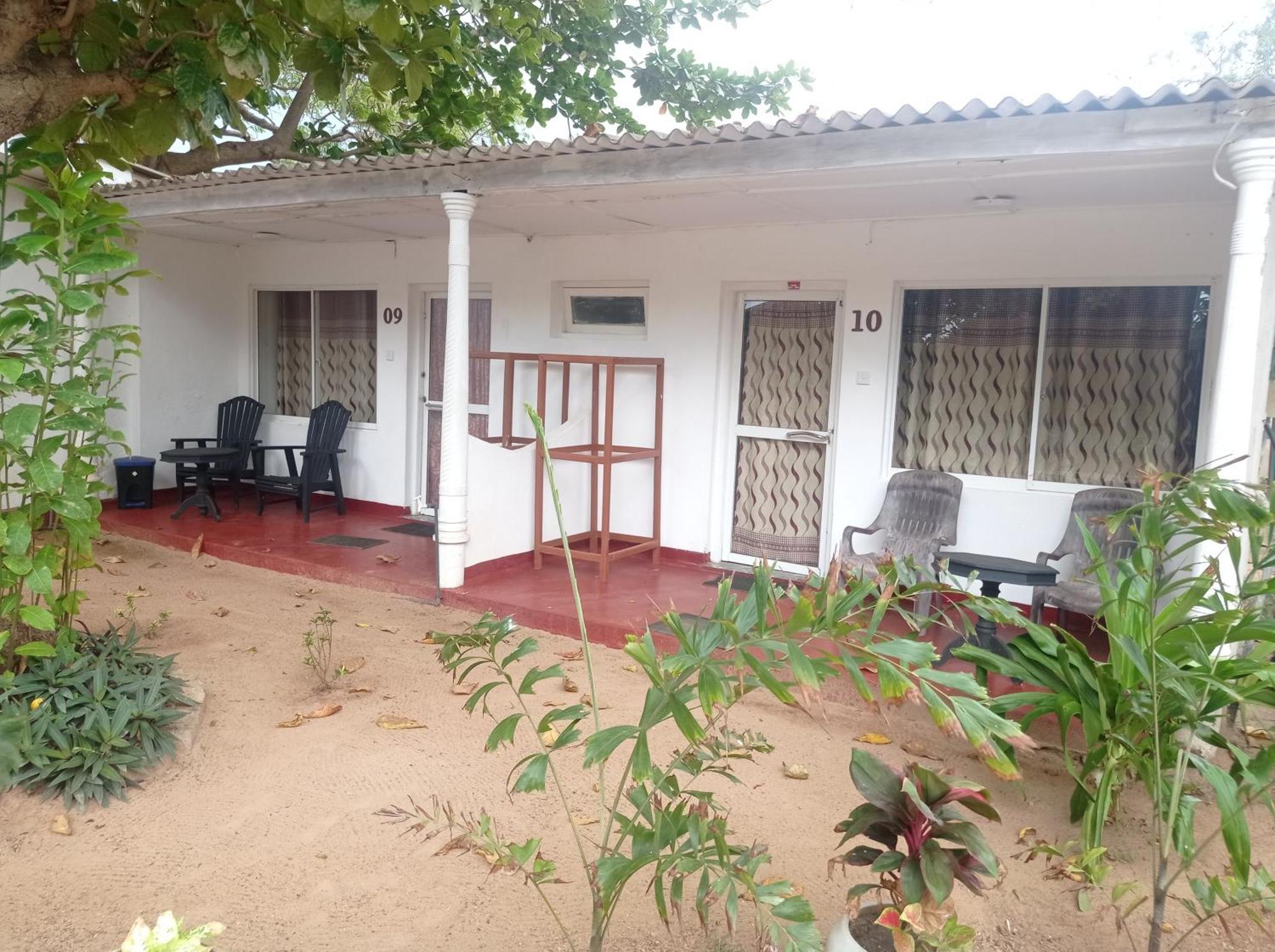 Golden Beach Cottages Trincomalee Dış mekan fotoğraf