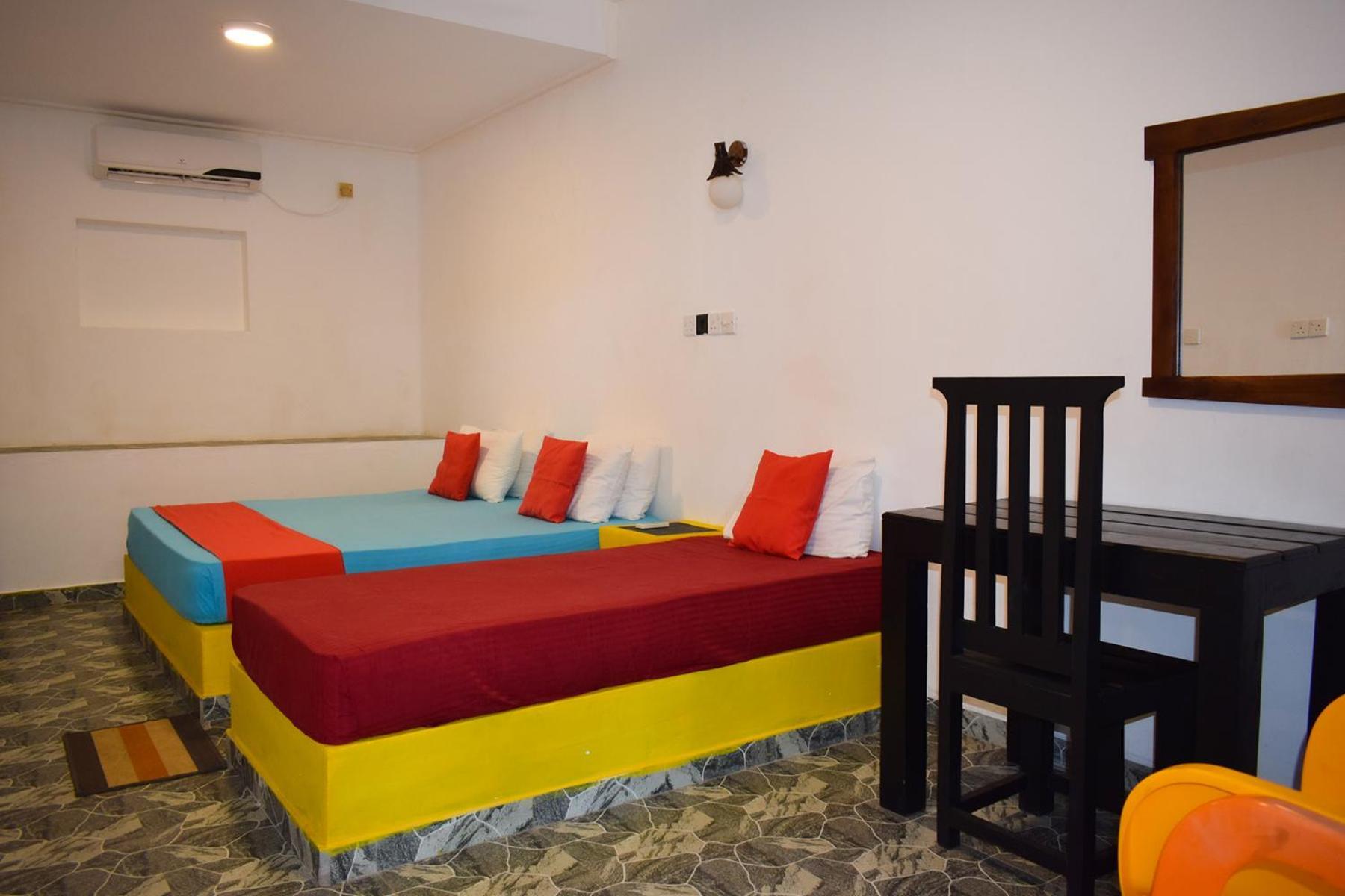 Golden Beach Cottages Trincomalee Dış mekan fotoğraf