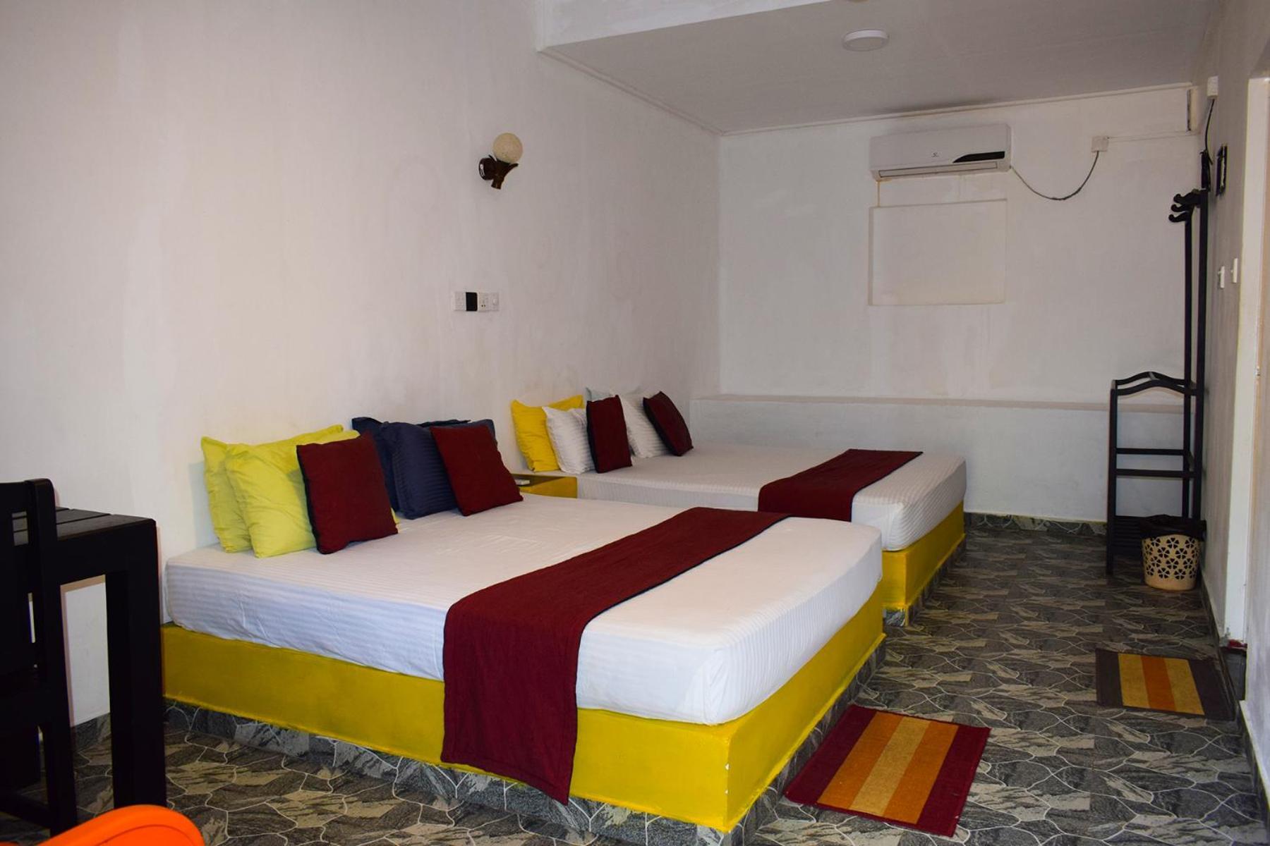 Golden Beach Cottages Trincomalee Dış mekan fotoğraf
